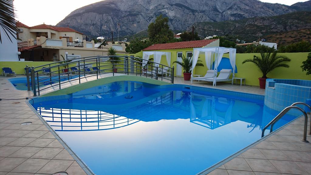 Hotel Mando Marathókampos Extérieur photo