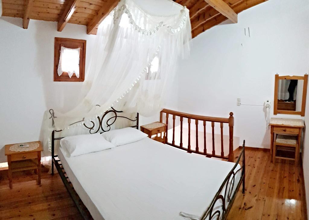 Hotel Mando Marathókampos Extérieur photo